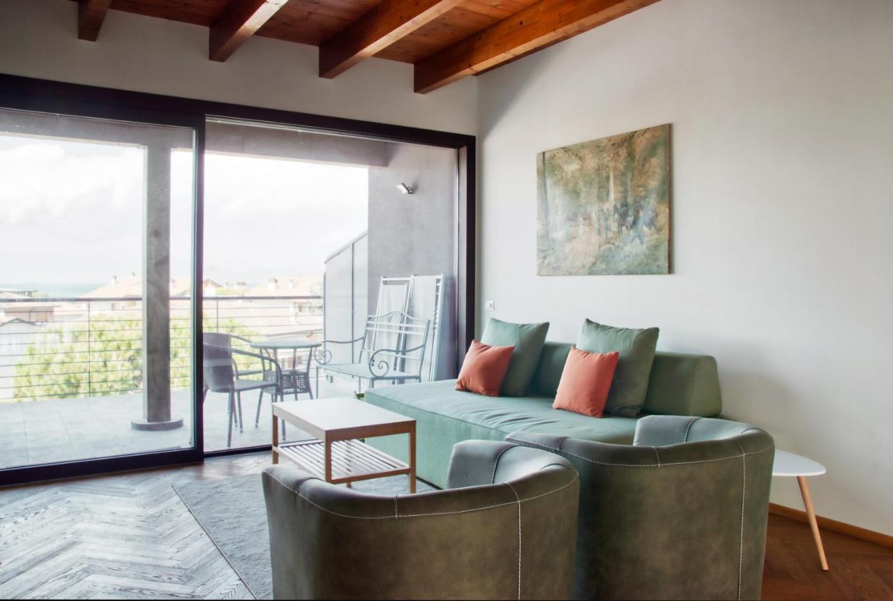 Residenza Puoti Apartment เปสเคียรา เดล การ์ดา ภายนอก รูปภาพ
