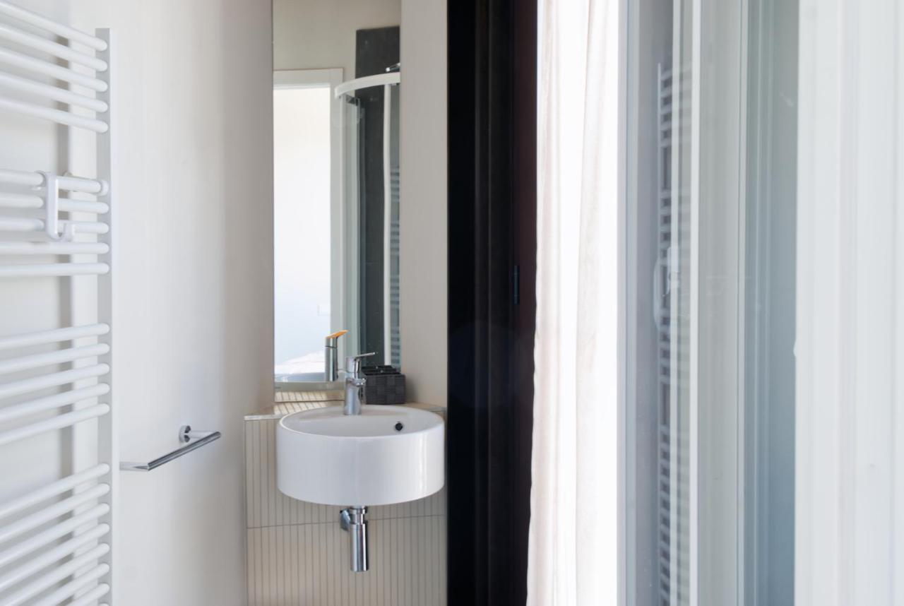 Residenza Puoti Apartment เปสเคียรา เดล การ์ดา ภายนอก รูปภาพ