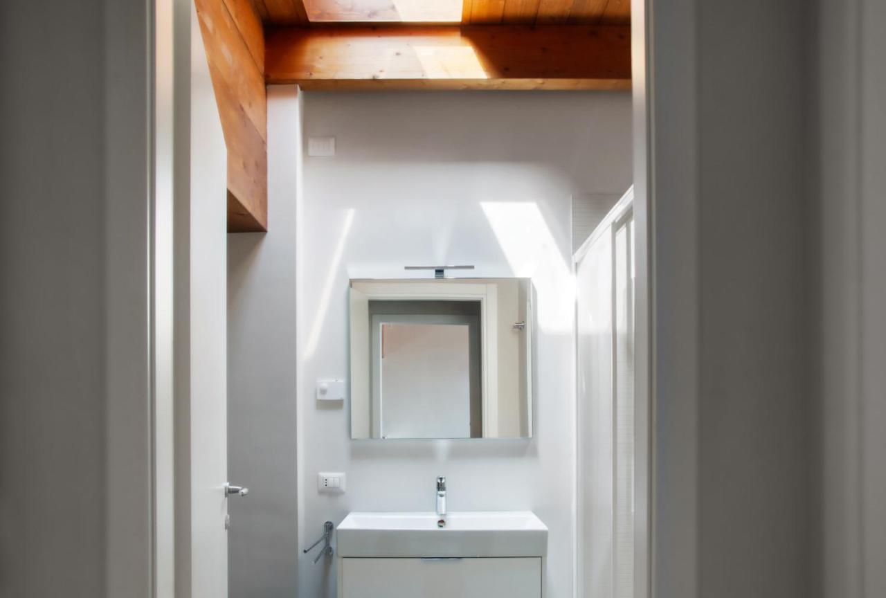 Residenza Puoti Apartment เปสเคียรา เดล การ์ดา ภายนอก รูปภาพ